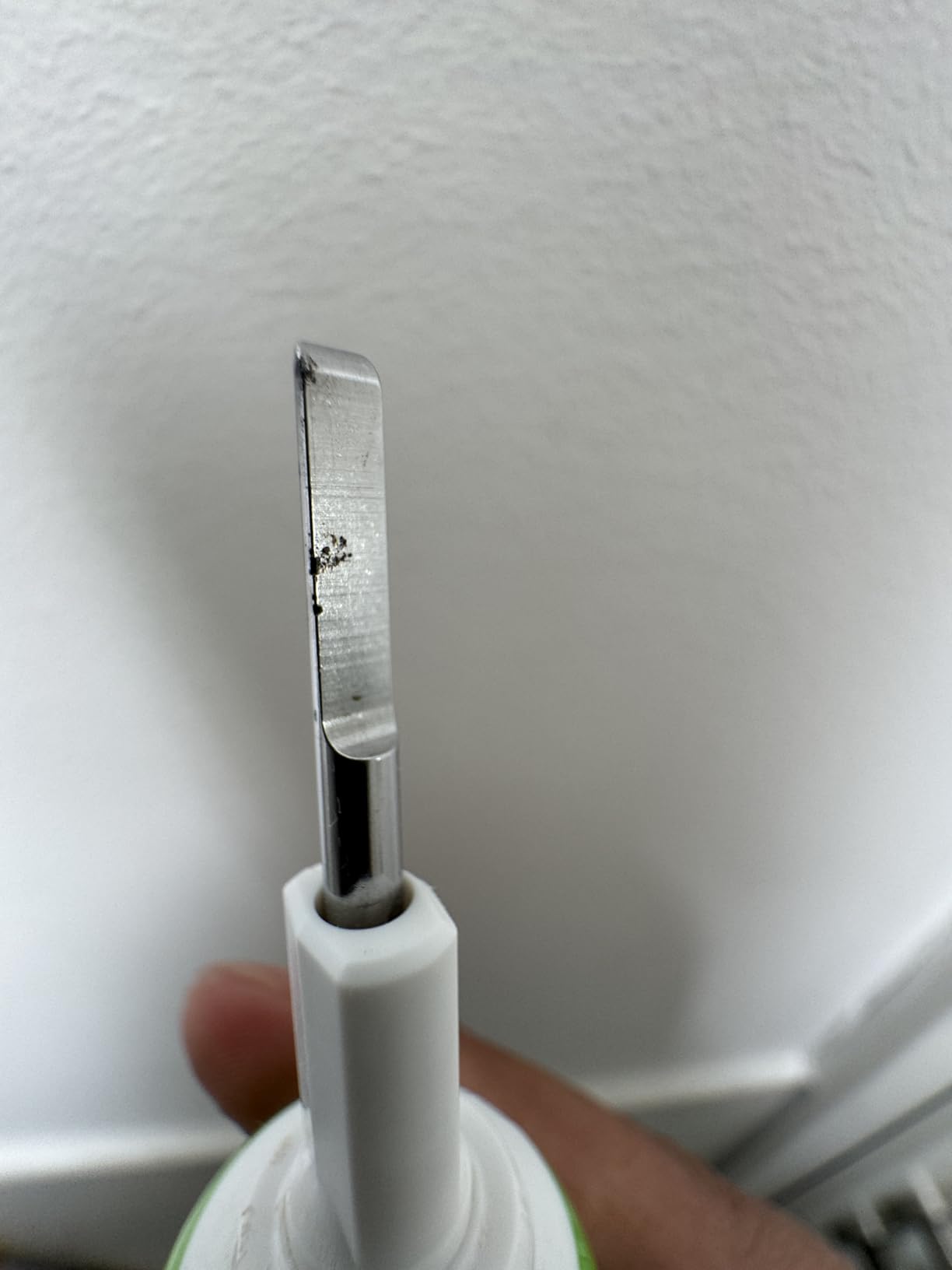 Endlich putzt er gerne